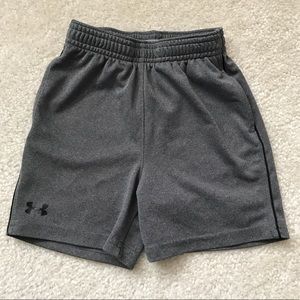 Under Armour Boys Shorts Size 2T